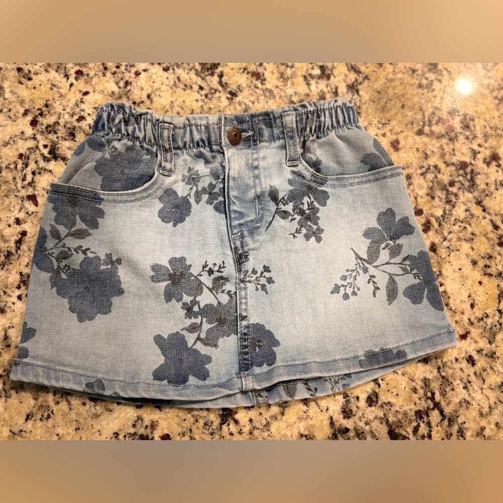 3T OshKosh Floral Denim skirt
